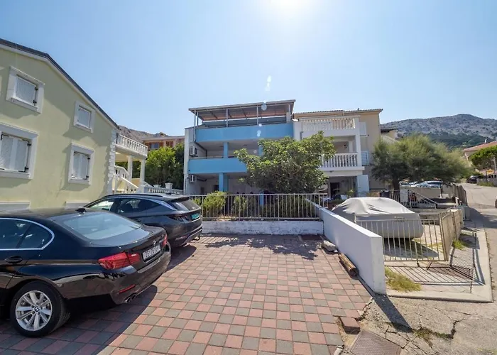 One With View * Baška